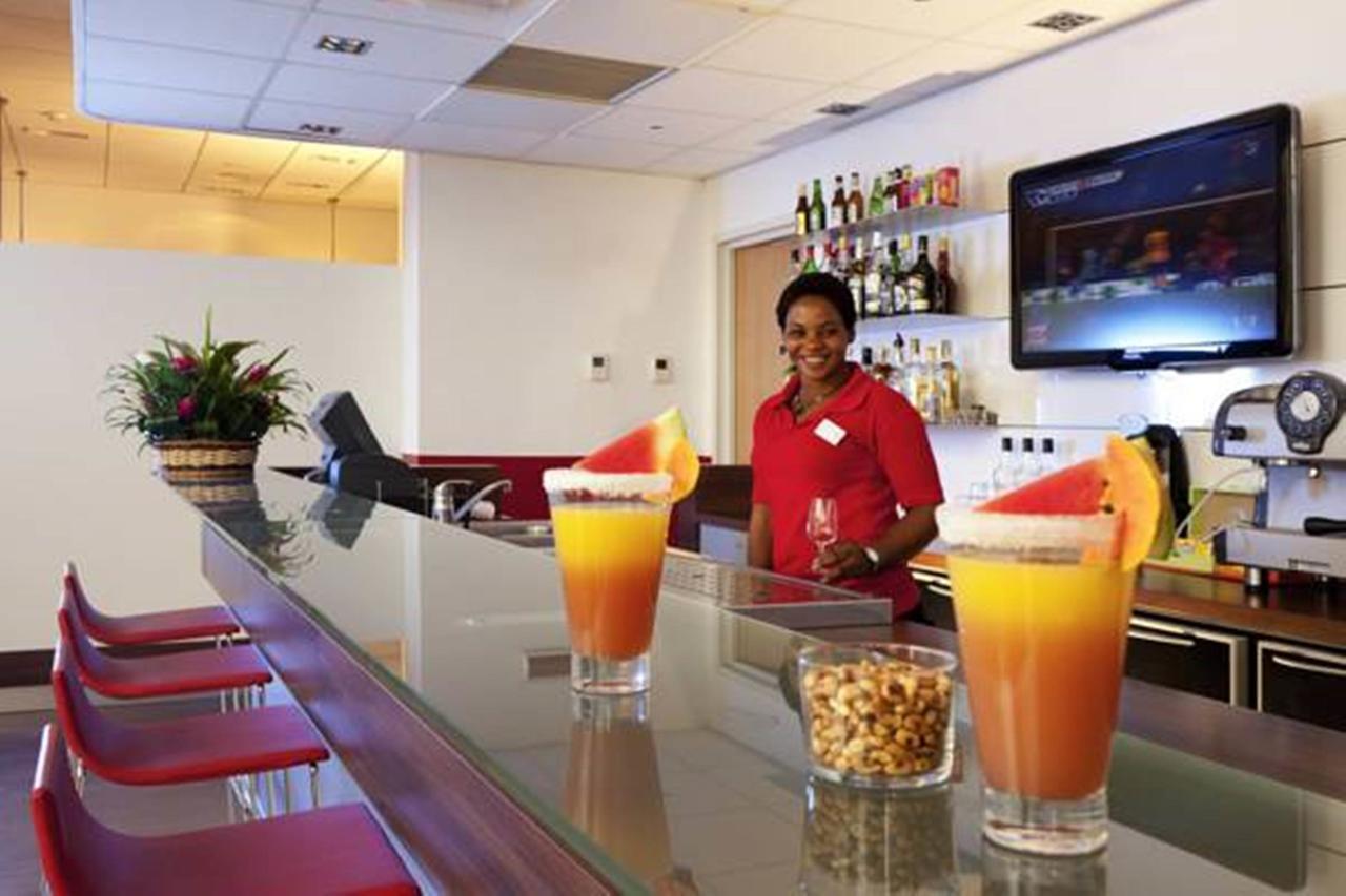 Отель Ibis Malabo Экстерьер фото
