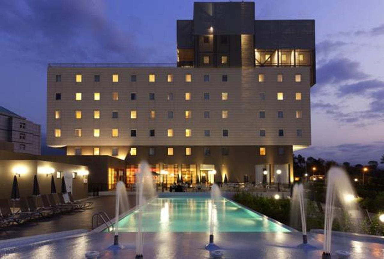 Отель Ibis Malabo Экстерьер фото